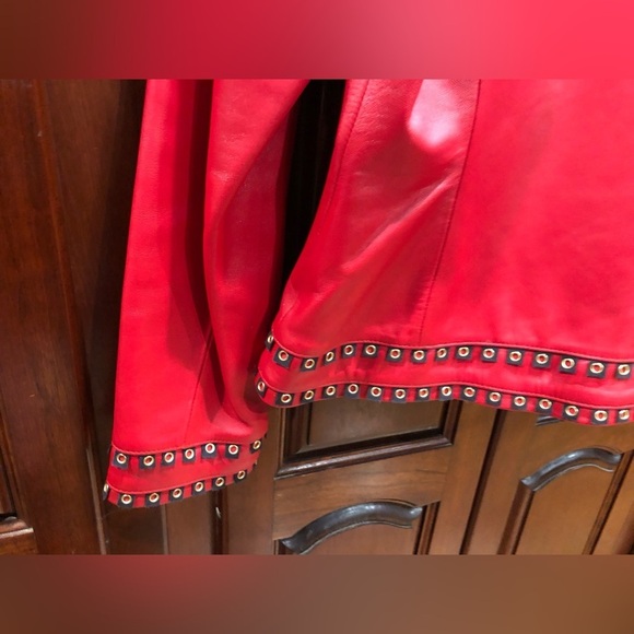 HP🎉 St John Sport by Marie Grey 100% Red Leather Grommet Full Zip Jacket Sz P - Picture 10 of 12